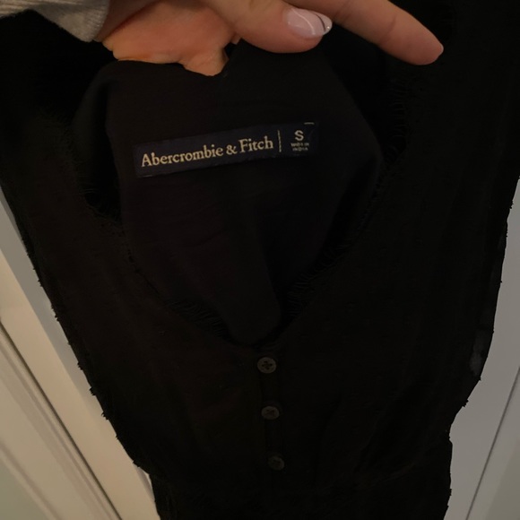 Top - Picture 2 of 3